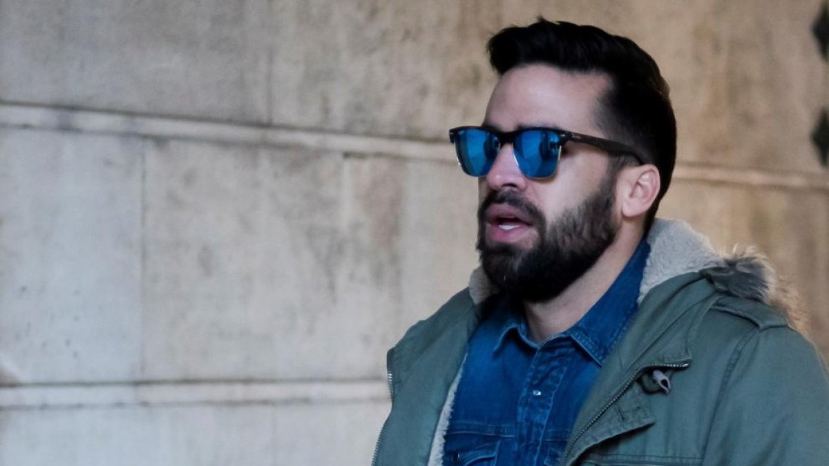 Tres anys per a dos membres de La Manada per gravar la violació a Sanfermines