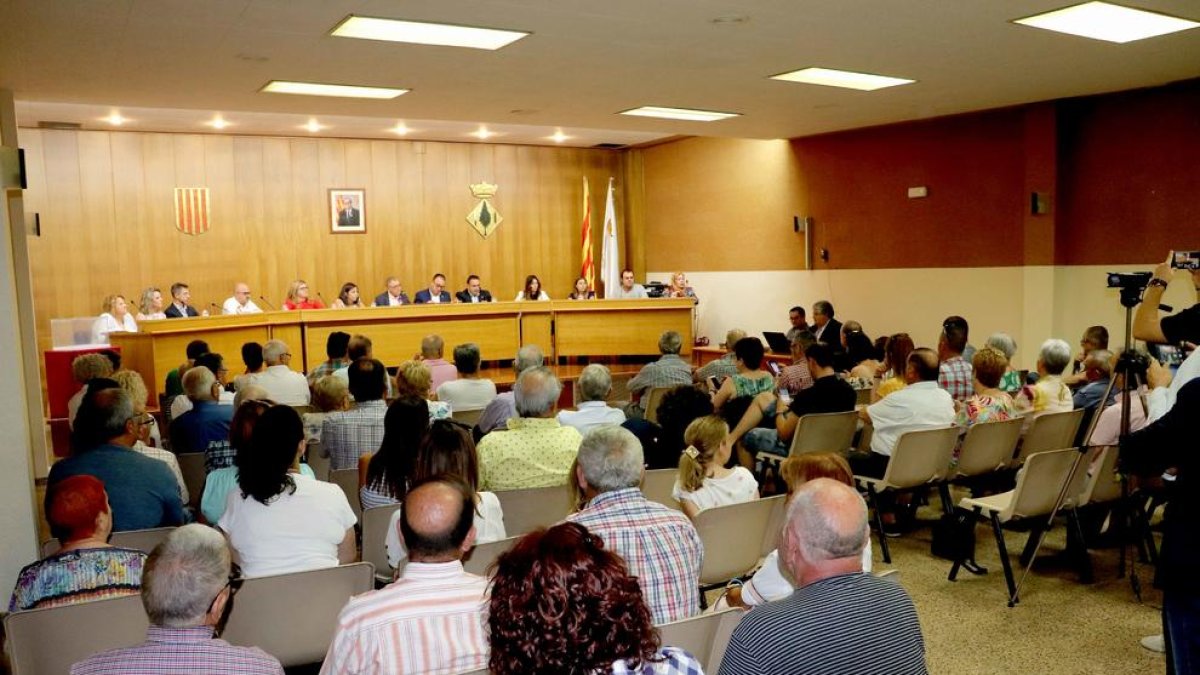 Imagen de archivo del pleno de investidura del alcalde de Alpicat.