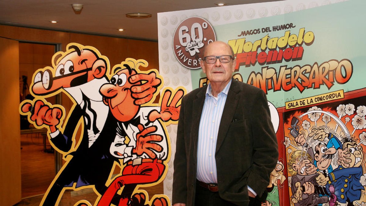 Ibáñez, amb els seus personatges.