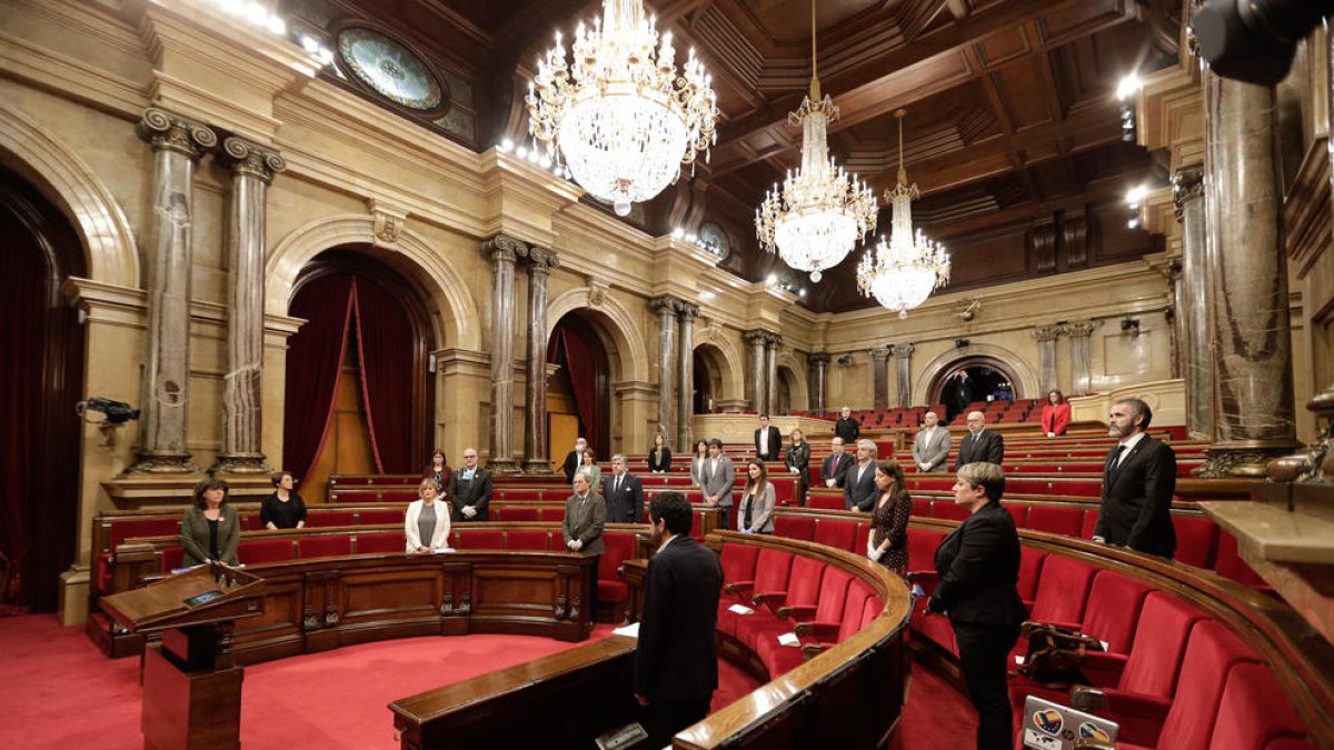 Aragonès diu que la despesa dels departaments es reorientarà cap a la contenció del coronavirus i la reconstrucció