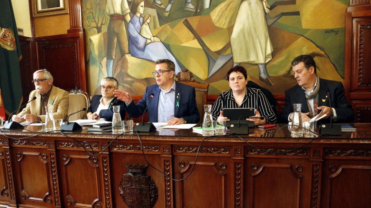El ple de la Diputació de Lleida aprova els pressupostos amb els vots d'ERC, JxCat i UA