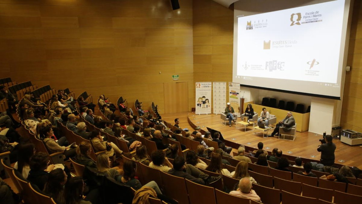 Un momento de la jornada sobre abusos sexuales a menores, ayer en la UdL.