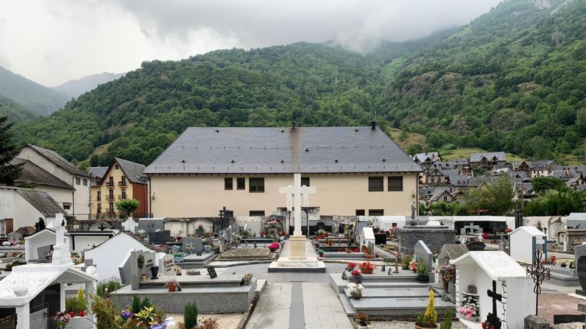 Imagen del cementerio de Bossòst, que ahora se ampliará.
