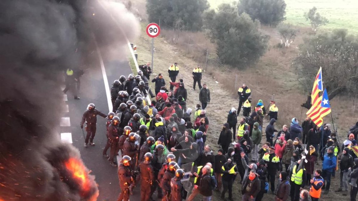 Talls de carreteres arreu de Lleida