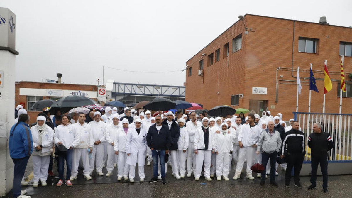 Los trabajadores de la planta leridana fueron informados el martes del ERE por el comité de empresa.