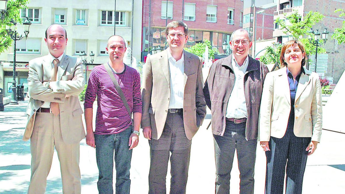 Miquel Àngel Balao, a l'esquerra de la fotografia.