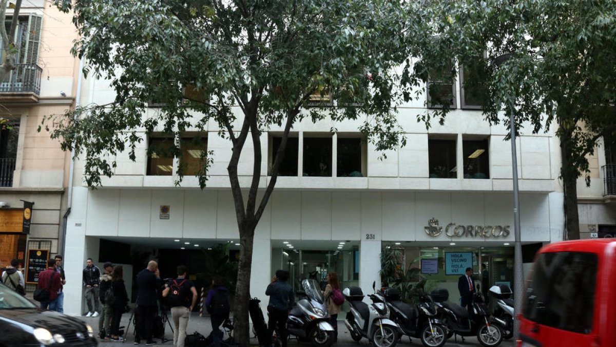 Sede de la Associació Catañana de Municipis y Comarques de Barcelona, ayer.