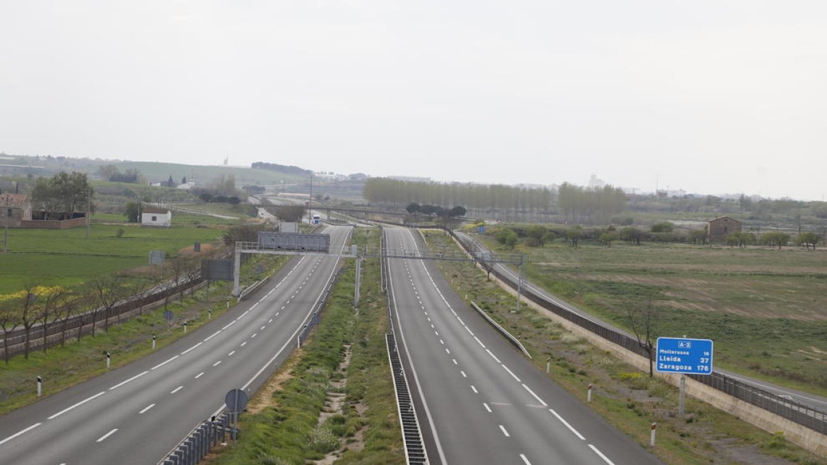 Imatge de l’autovia A-2 ahir a Tàrrega, en la qual no s’aprecia cap vehicle.