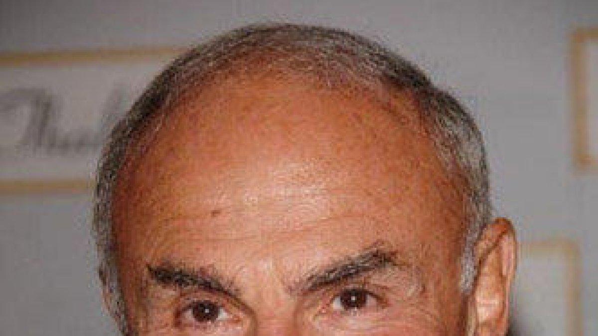 John Saxon.