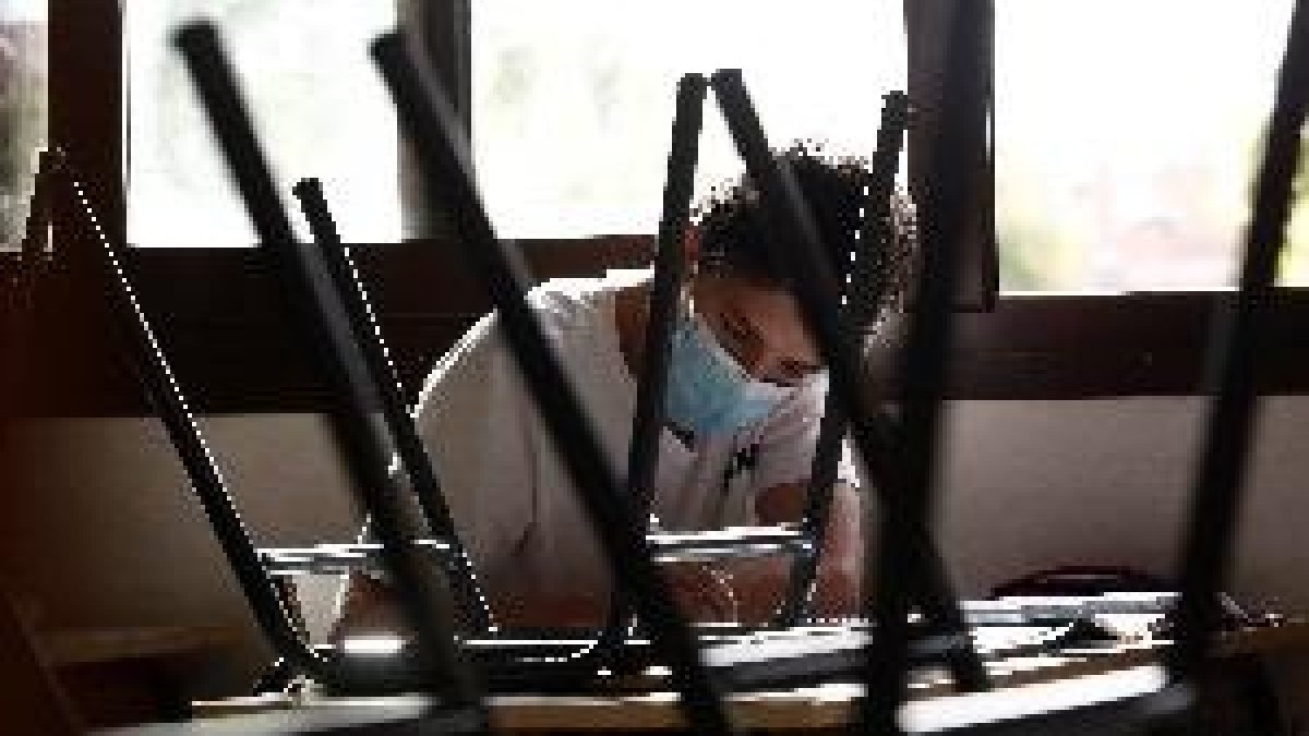 Las familias piden educación cien por cien presencial y bajada de las ratios