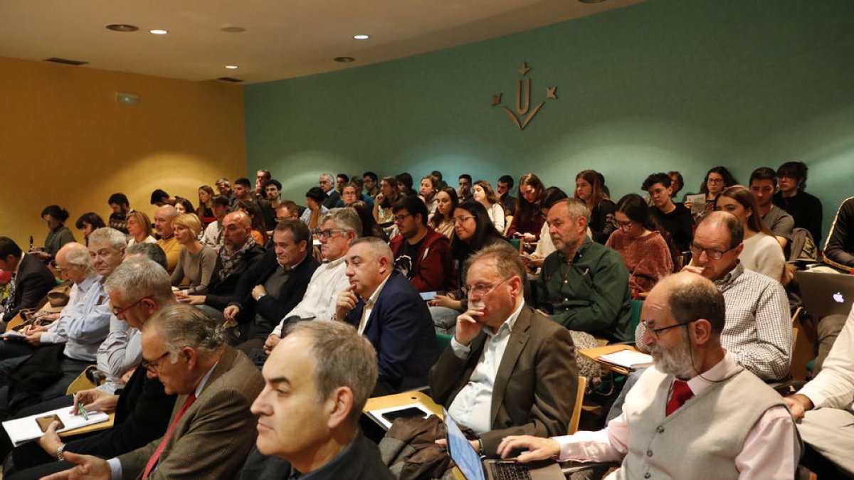 El II Fòrum Agrolimentari organizado por la Cadena Ser registró un nuevo éxito de asistencia.