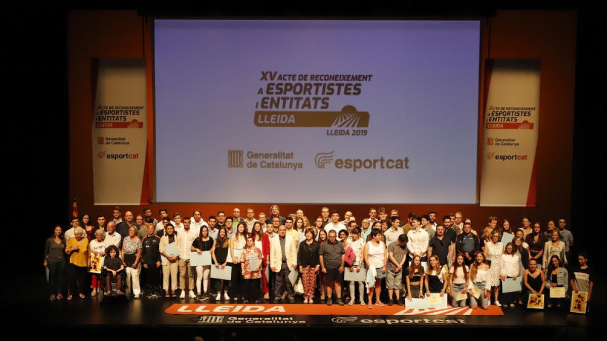 L’acte de reconeixement als millors esportistes lleidatans de l’any passat es va celebrar a la Llotja.