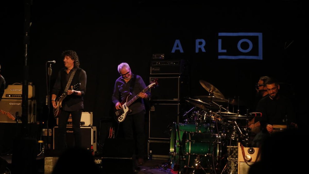 Los leridanos Arlo se despidieron ayer de los escenarios durante un tiempo para grabar su tercer álbum.