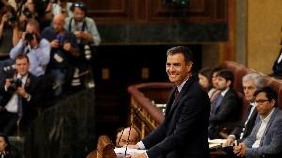 Sánchez apel·la a la responsabilitat i a la generositat per evitar el bloqueig
