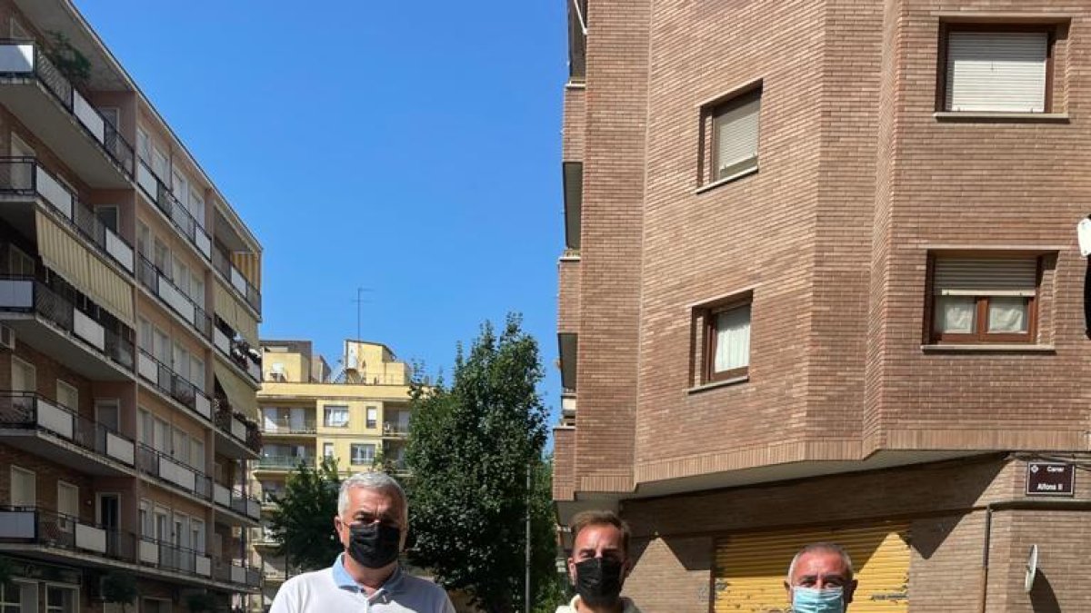 Albert Aliaga, Ignasi Amor y Peré Roqué, tras la reunión que mantuvieron el sábado.