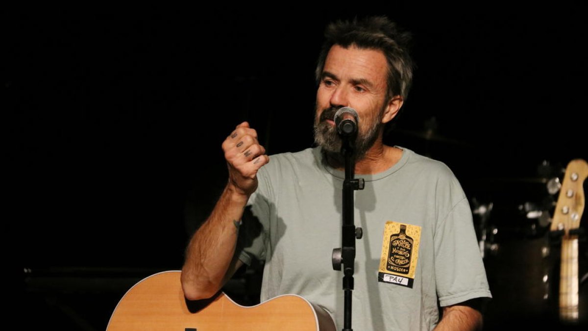 Pau Donés, durante un concierto con Jarabe de Palo en 2019.