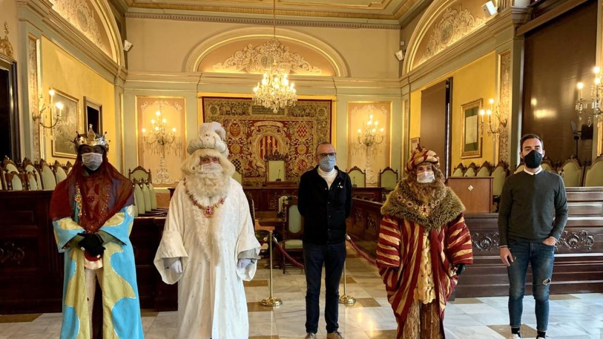 Melcior, Gaspar i Baltasar van recórrer al Bus Turístic diferents barris de Lleida sense anunciar el trajecte per evitar aglomeracions.