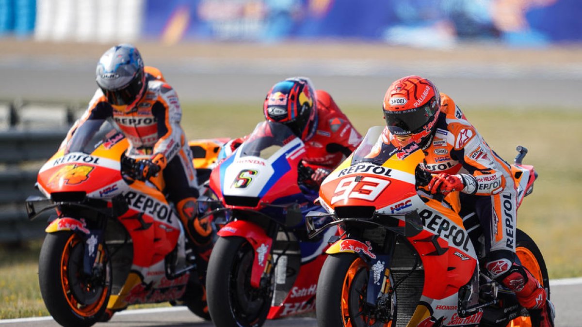 Marc Márquez, probando las salidas durante la sesión libre de ayer.