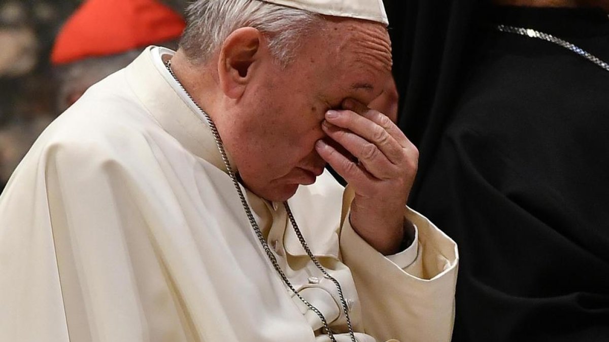 El papa, durant la cimera antipederàstia.