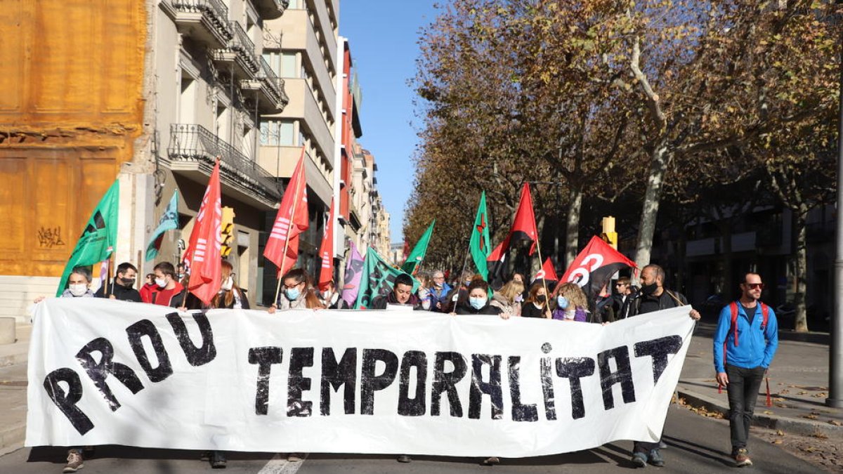 La manifestació a Lleida va anar de plaça del Treball a plaça la Pau.