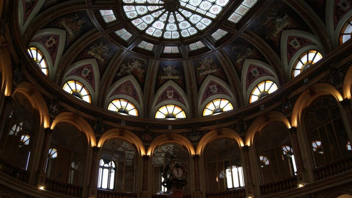 Acciona cau a la borsa a l'espera del debut de la seua filial Acciona Energía