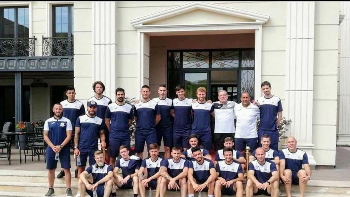 El FC Santa Coloma compta amb quatre jugadors lleidatans a la plantilla al torneig de Kosovo.