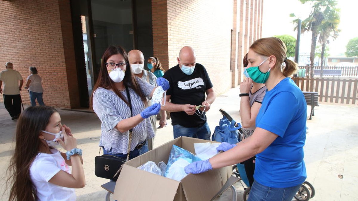 Els contagis a Lleida cauen al 25% de fa quatre dies en una jornada sense morts