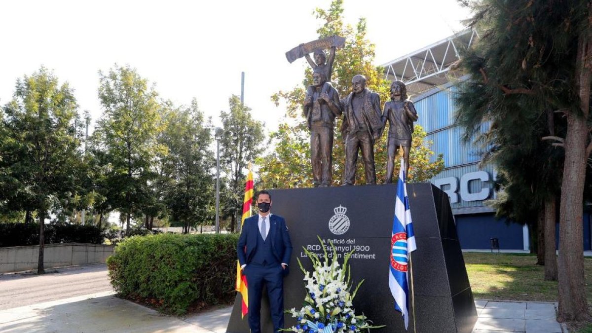 El leridano Capdevila también homenajeó al fundador del Espanyol.