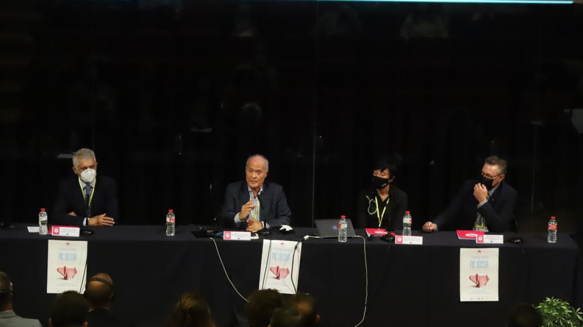 Romero, Sánchez Vizcaíno, Guillaumes y Bernis, en la jornada en la Llotja de Lleida.