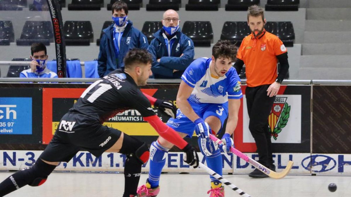 Bruno di Benedetto, en una acció del partit que el Lleida va empatar 5-5 amb el Vendrell.