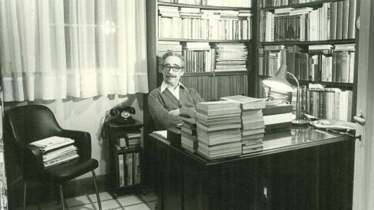 El 33 recuerda a Pedrolo