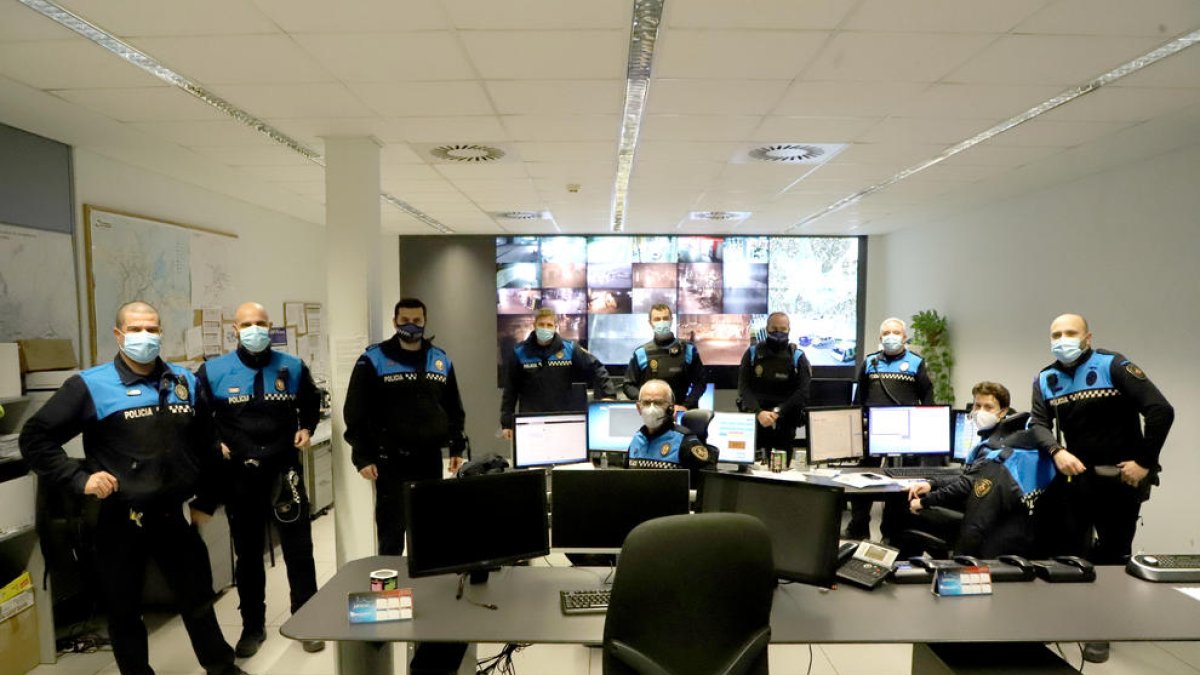 Agents de la Guàrdia Urbana que treballaran aquesta nit de Cap d’Any.