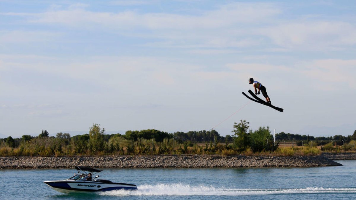 Álvaro Noguera, durante su actuación ayer en la primera jornada del campeonato.