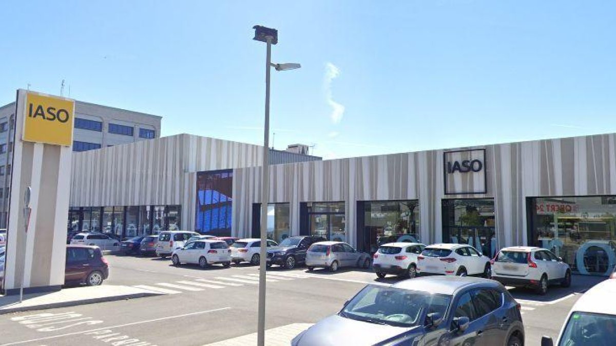 Una empresa lleidatana dissenya un para-sol que genera electricitat