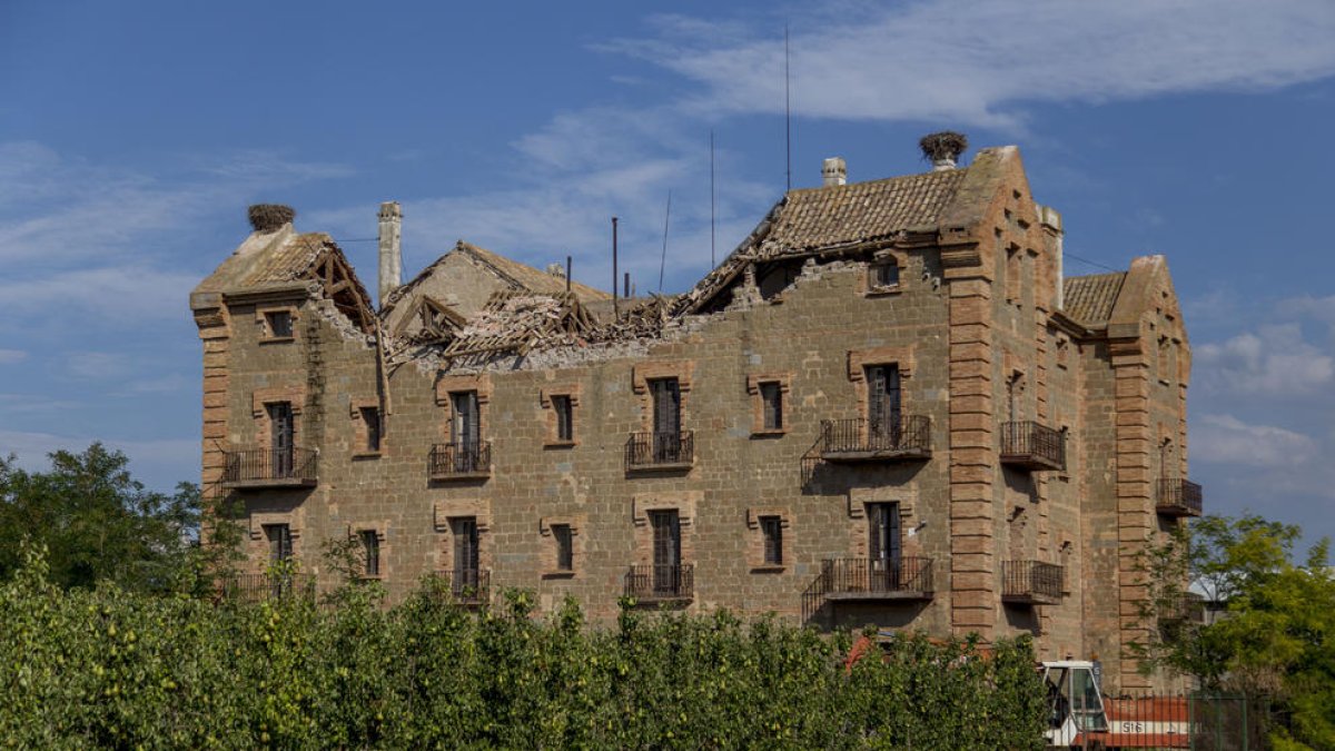 La casa Gran de la Sucrera de Menàrguens.