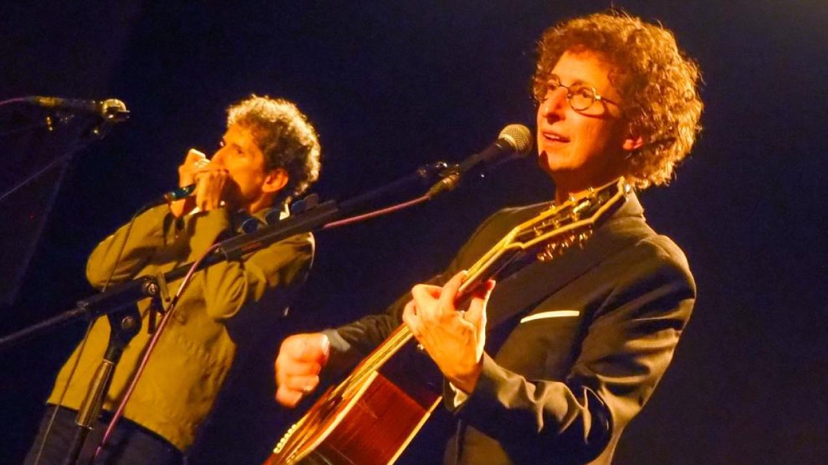 Un momento de la actuación de Eduard Iniesta.