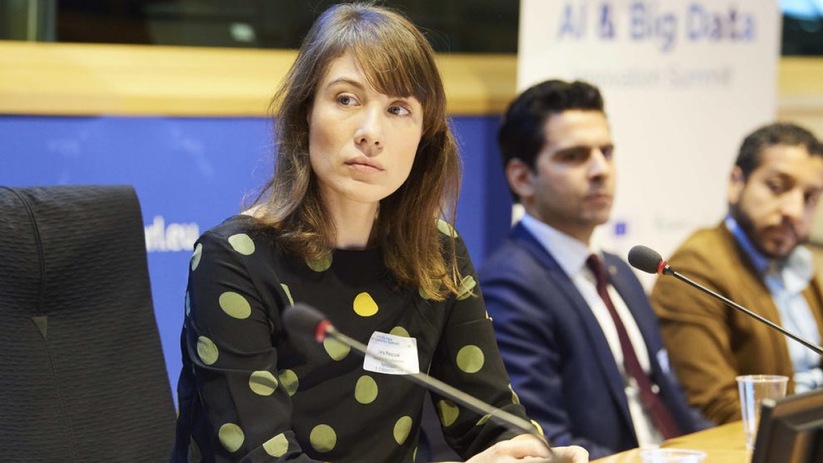 Jara Pascual, en una intervenció al Parlament Europeu