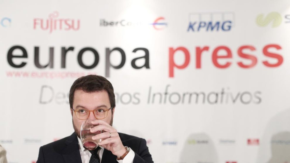 El vicepresident de la Generalitat, Pere Aragonès, ahir, durant un esmorzar informatiu.