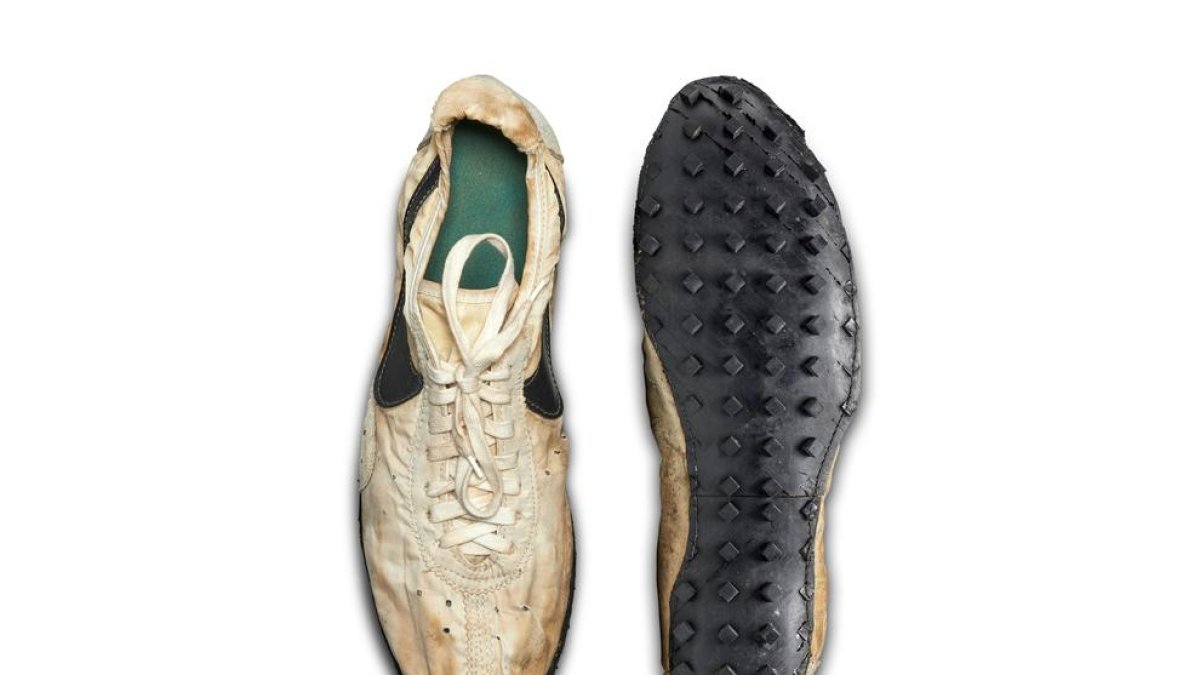 Un col·leccionista paga 437.000 dòlars per unes Nike