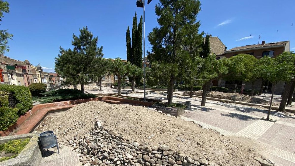 La plaça del Vell Pla a Guissona.
