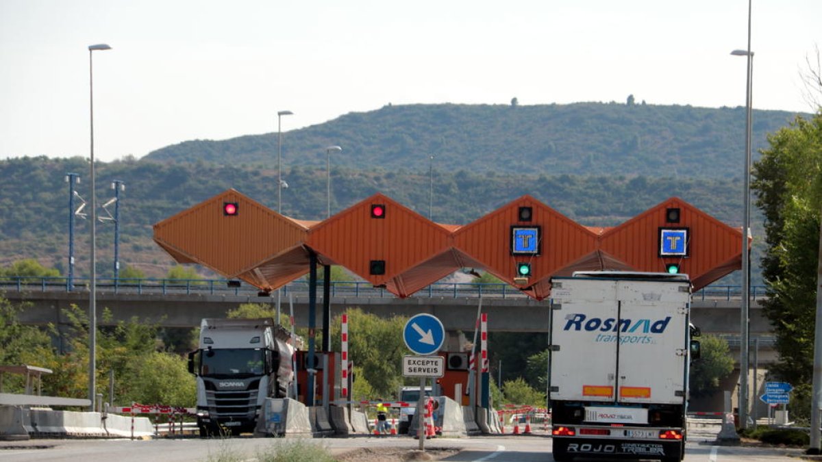 El sector empresarial cree que la liberación de peajes en la AP-2 generará oportunidades industriales en Les Garrigues y el Segrià