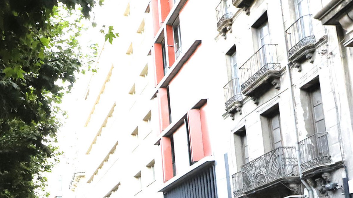 Los Bomberos en el lugar.