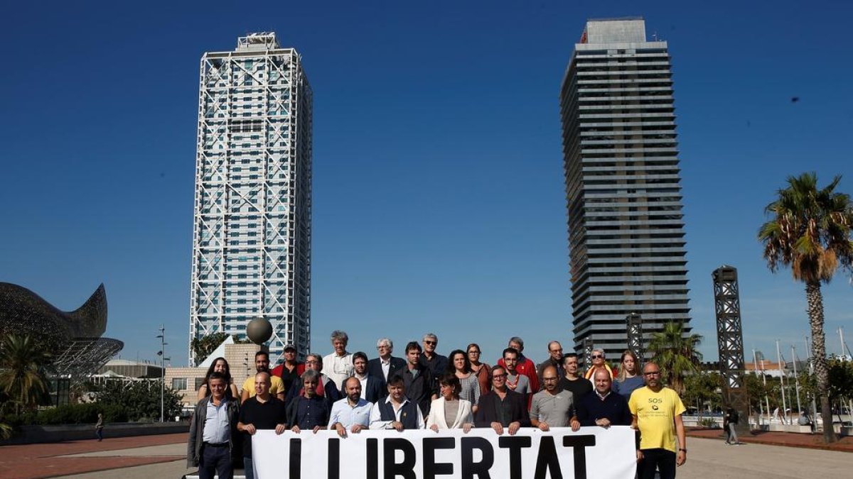 ANC i Òmnium conviden a la manifestació de Barcelona a sectors 'més enllà de l''independentisme'