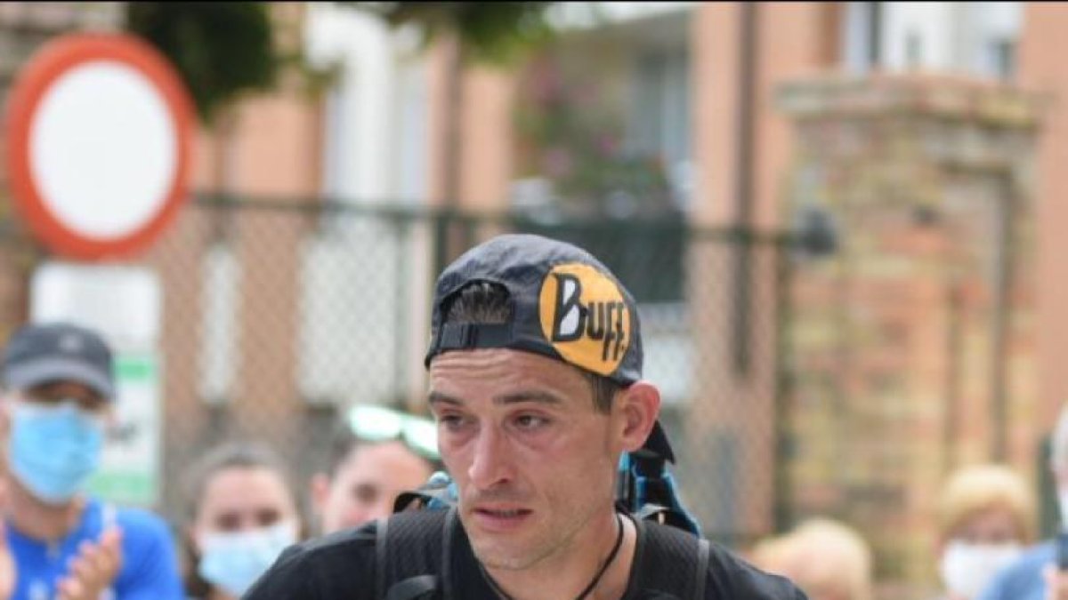 Momento de la llegada de Eugeni Roselló a La Pobla de Segur.