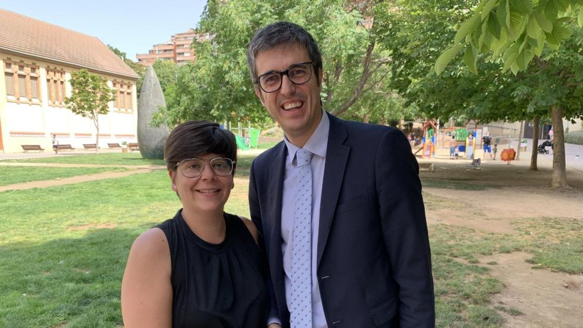 Vanessa Ortega pren el relleu de Juan Campillos.