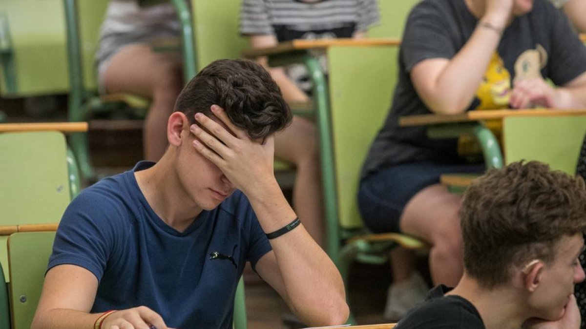 Los adolescentes han perdido visión durante el confinamiento por las pantallas