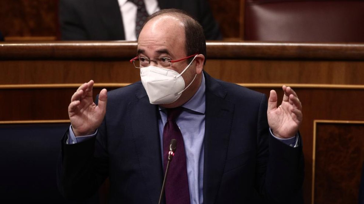 Iceta va debutar ahir com a ministre de Política Territorial a la sessió de control a la Moncloa al Congrés.