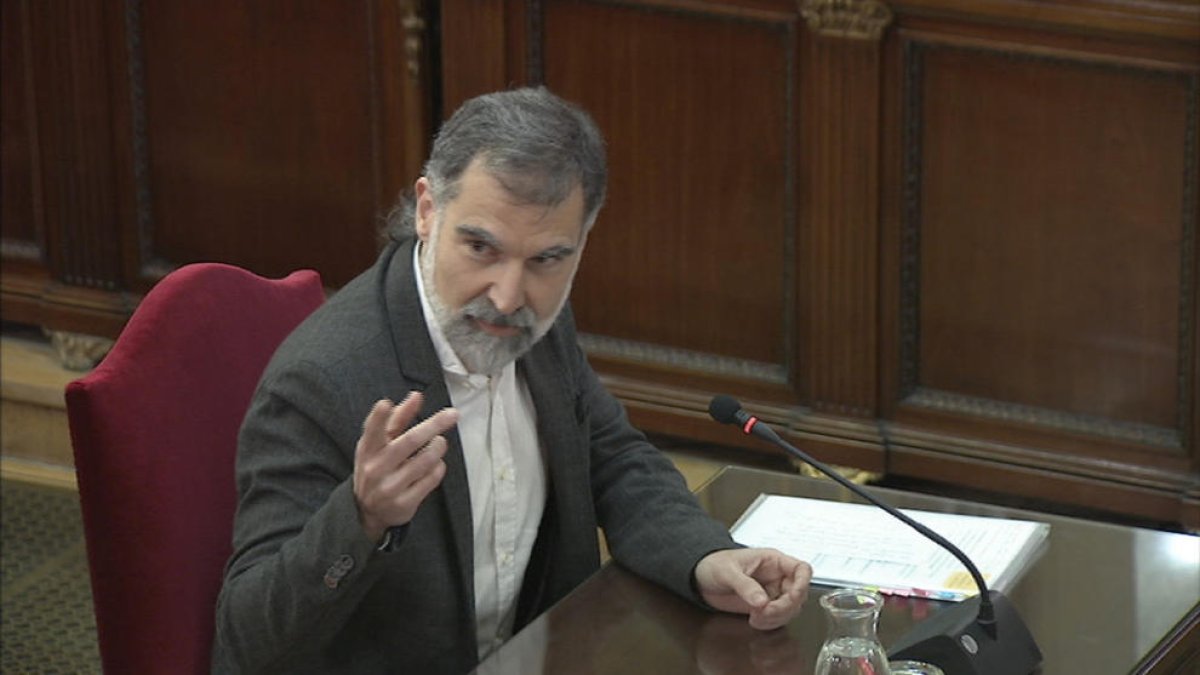 Un momento del interrogatorio a Jordi Cuixart en el Tribunal Supremo.