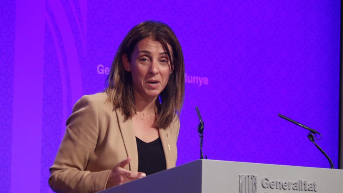 Budó se estrenó ayer como portavoz del Govern relevando a Artadi.