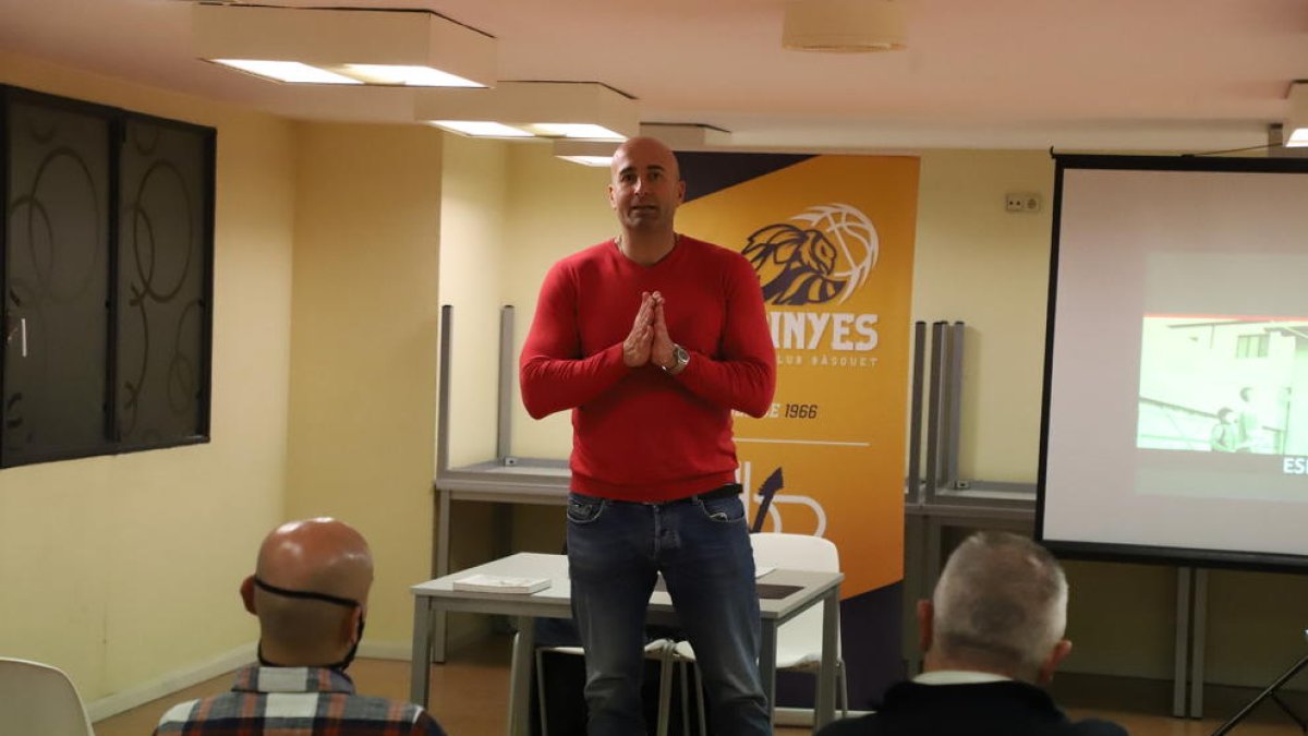 Xarrada a Pardinyes de Roger Esteller sobre esport i valors